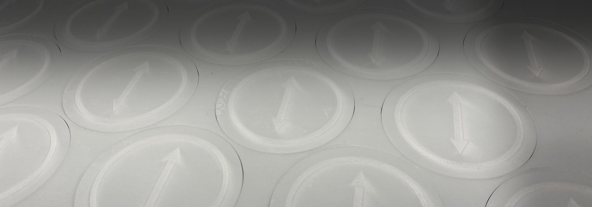 20240613134522_q1OploEv.jpg_carousel_레이저공방_레이저공방,썬레이저공방,레이저커팅,레이저조각,레이저각인,텀블러각인,레이저가공,학생졸업작품,굿즈제작